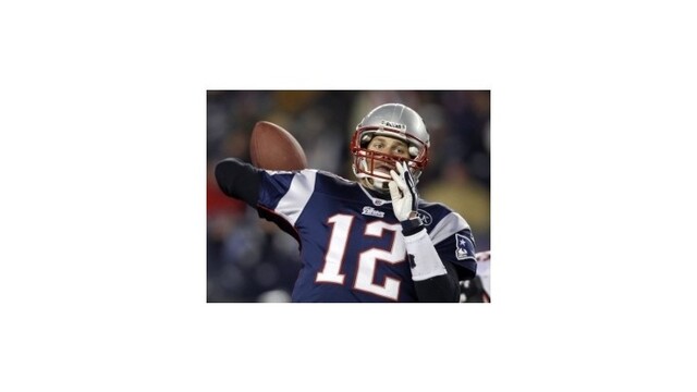 Brady rozdal v súboji s Denverom 6 prihrávok na "touchdown"